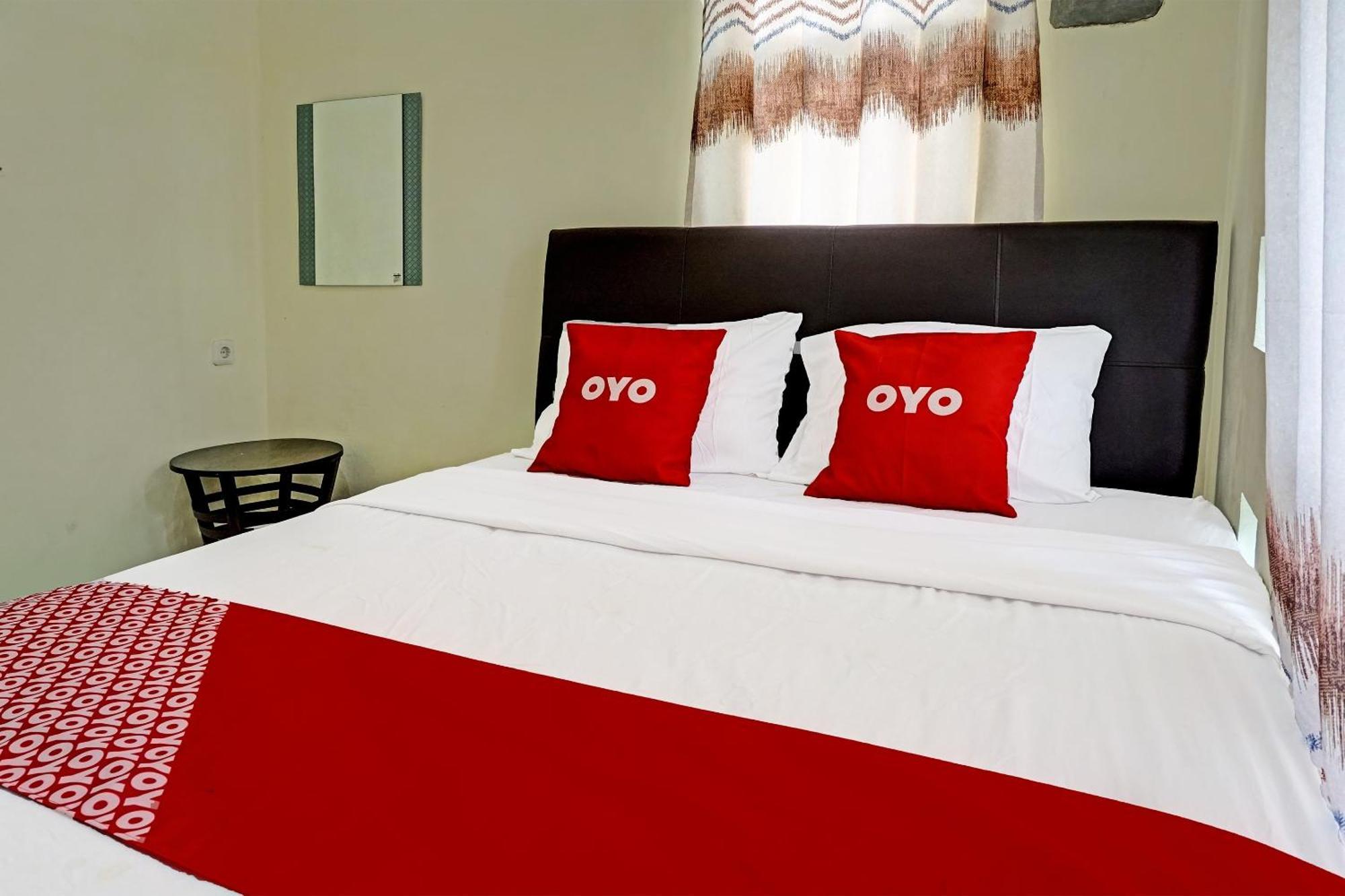 Oyo 91707 Jannah Homestay Syariah Dau Exterior foto